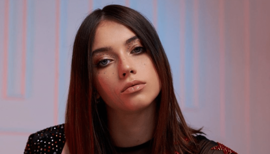 Roxen: “Cherry Red İçin Özür&nbsp;Dilerim!”